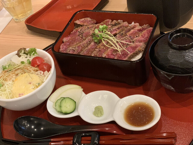 料理的照片 Nikubugyoukyoutoushimitsu 食べログ 简体中文