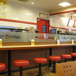 ミスタードーナツ - カウンター席も有ります