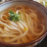 うどん屋 杉 - 柚子の風味がいいですね