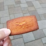 エシレ・メゾン デュ ブール - フィナンシェ・エシレ　300円