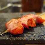 ヒヨク之トリ - トマトベーコン巻き