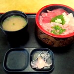 さかな大食堂渚 - 3色マグロ丼　￥1250(No.3)