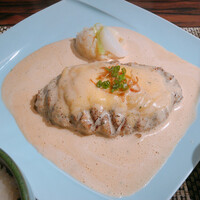 旬菜ステーキ処 らいむらいと - らいむらいとチーズハンバーグ300g