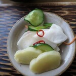 Tachibana - 親子丼に付く漬物