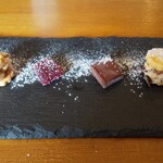 カフェ　ランプ - プチフール