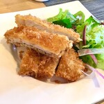 ごはん屋 朔 - 単品、トンカツ