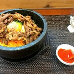 韓国料理 キムチ工房 土爛土爛 - ビビンバランチ　¥1000＋肉盛り¥300