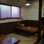 Menya Toraijin - 店内小上がり席(H31.4.20撮影)