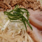 カドヤ食堂 - 黒豚旨みそば♪