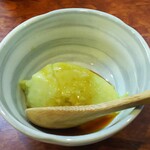 Tempura Egashira - 小鉢  グリーンピース豆腐