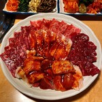 焼肉 肉の街 - 