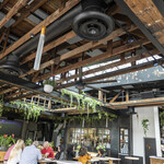 Nolita Hall - 高い天井が気持ち良いです。