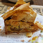 ピュイサンス - 『タルト・カプリス』　440円＋tax