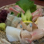 あじわい処　あかぎ - 刺身盛り合わせ