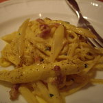 ビストロ・ラ・クッチーナ - 2008/3月：白アスパラとキタリーニのカルボナーラ
