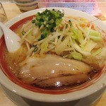 初代麺や 宇三郎 - 「白味噌らーめん(\680)」。