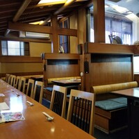いけす無門 新宿 - 店内様子。