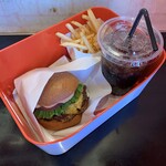 ヘンリーズ バーガー - コンボ