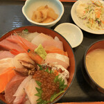 Daisuke Kaisendon'Ya - 海鮮丼