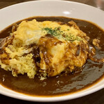 タンタン - オムレツカレー 800円