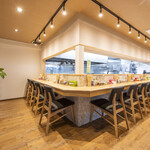 らーめん酒房 しのや - カウンター席　12席