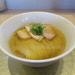 RAMEN RS 改 - 鶏出汁艶塩（620円）