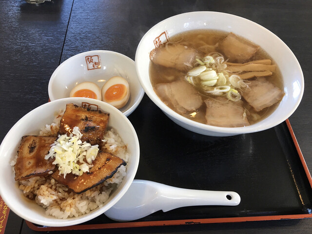 喜多方ラーメン 坂内 鈴鹿店 平田町 ラーメン 食べログ 喜多方ラーメン 坂内 鈴鹿店 平田町 ラーメン 食べログ