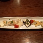くし家本舗 - 世界のチーズ盛り