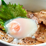 Hungry bowL - ガツンと豚玉丼