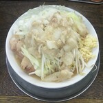 麺でる - 小ラーメン790円　ニンニク、アブラ、玉ねぎ