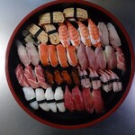 寿司一代 - 生寿司4人前