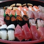 寿司一代 - 生寿司4人前