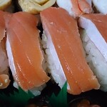 寿司一代 - 生寿司4人前