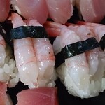 寿司一代 - 生寿司4人前