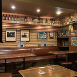 Irish pub & Restaurant Failte - 他の写真も撮りたかったのですが、他のお客様がいらしたのでやめました。夏はテラス席がいいかも。