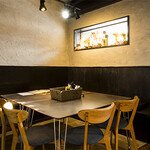 てっぱん食堂 - テーブル（大テーブル）