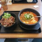 カルビ丼とスン豆腐専門店 韓丼 - 