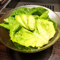 焼肉うしごろ 銀座並木通り店 - サラダ(コース)