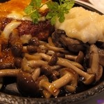 大塚65 - シメジソテー