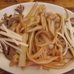 哈爾濱餃子 - 盛合せ（豚の耳・ハツ・タン）