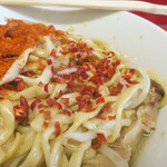 ラーメン二郎 - 粗挽き唐辛子投下～♪