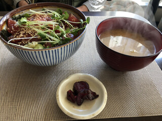 カリビアン - まぐろ漬け丼 850円