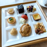 頂鮮101美食美景餐廳 - 