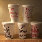 Henry’s Place - カップ