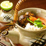 《松茸蘑菇蒸套餐》共9道菜，仅限秋季（9月至10月）