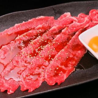 ◆Specialty◆ Quickly grilled large cuts of Japanese black beef [Yaki Sukiyaki]