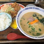 ラーメン天馬 - ラーメン定食ミニ（唐揚）750円+味噌50円