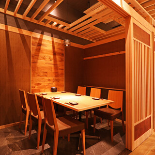 Isoroku ya - 【ゆったり個室にリニューアルオープン！】４～６名様までご利用可能なイス席は４室！