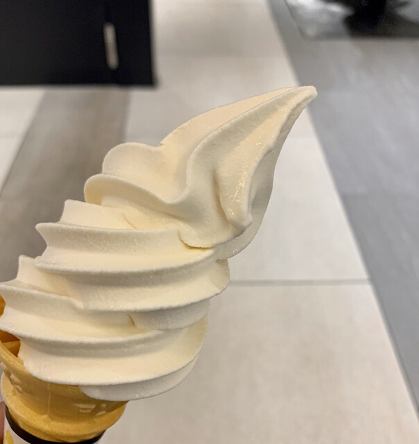 杉養蜂園 熊本駅肥後よかモン市場店 スギヨウホウエン 熊本 ソフトクリーム 食べログ 杉養蜂園 熊本駅肥後よかモン市場店 スギヨウホウエン 熊本 ソフトクリーム 食べログ