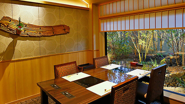 座席 : 梅の花 さかい利晶の杜店 - 宿院/豆腐料理 | 食べログ